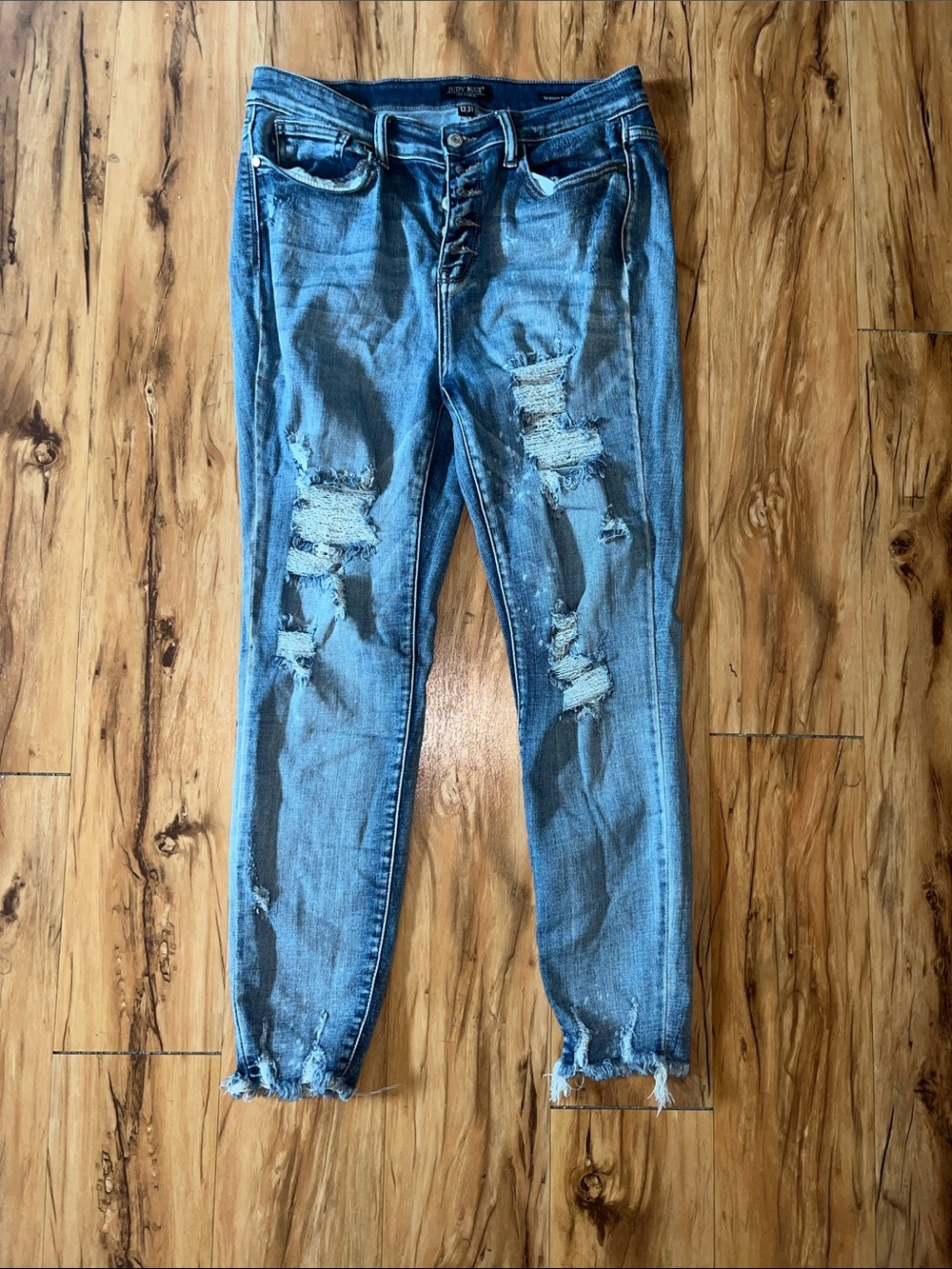 Judy Blue Light Blue Ripped Button-Fly Skinny Jeans